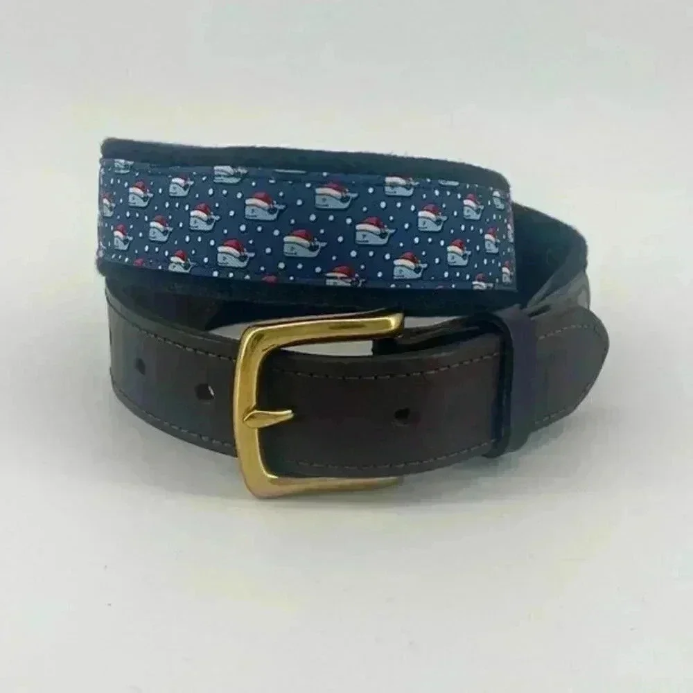 Vineyard Vines canvas/leather Santa whale belt